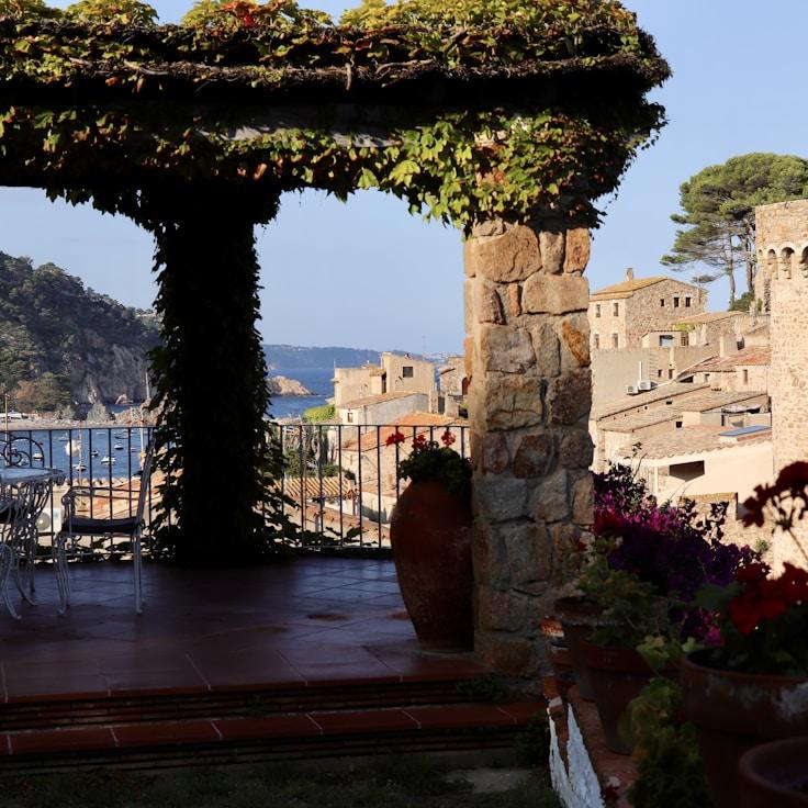 Family terraces and cafés for calm evenings in Madrid